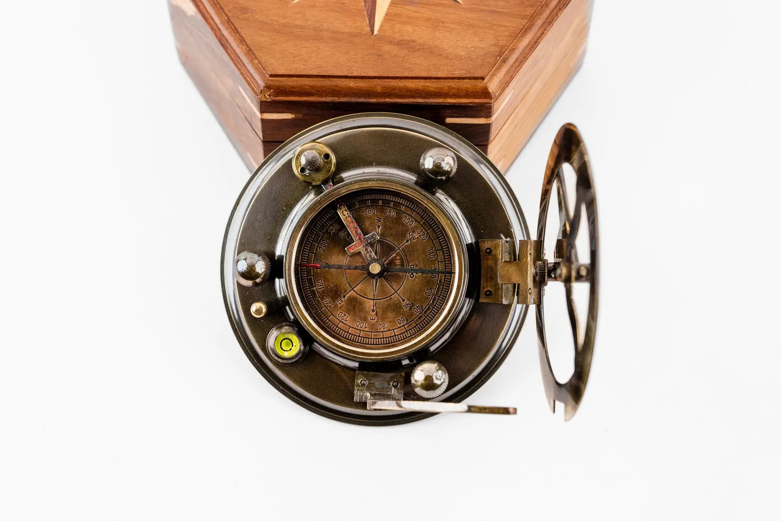 Brass Gilbert Compass in Wood Box – 3